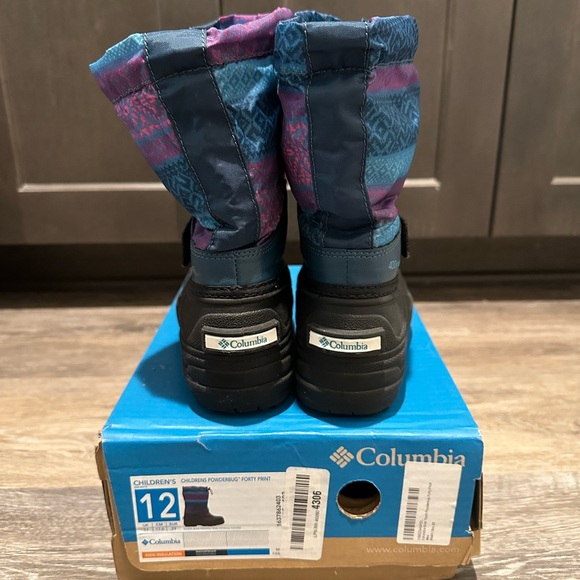 Columbia girls powderbug forty print snow boot with extra insert - Picture 3 of 7
